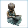 Hermosa escultura de latón latón niño escultura lectura libro